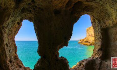 Scenic day trip to Algarve with Tour Map Portugal, visiting Benagil Cave, Carvoeiro, and Lagos.