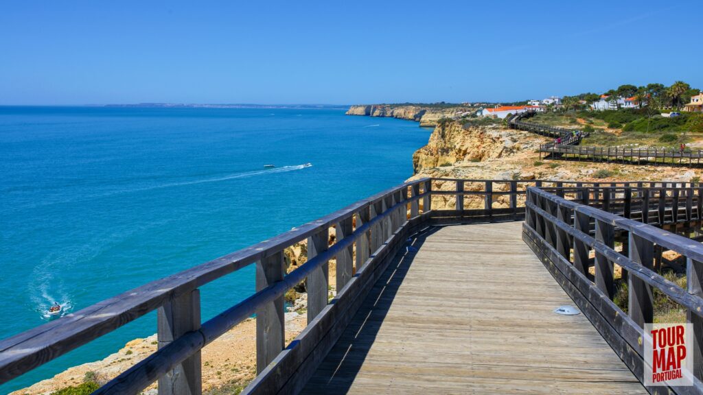 Scenic day trip to Algarve with Tour Map Portugal, visiting Benagil Cave, Carvoeiro, and Lagos.