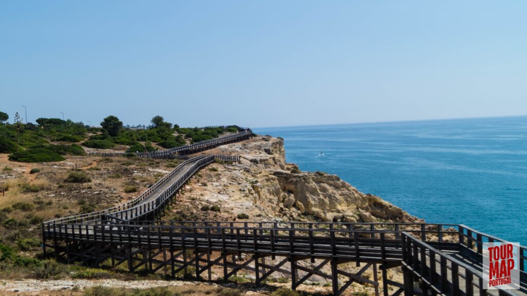 Scenic day trip to Algarve with Tour Map Portugal, visiting Benagil Cave, Carvoeiro, and Lagos.