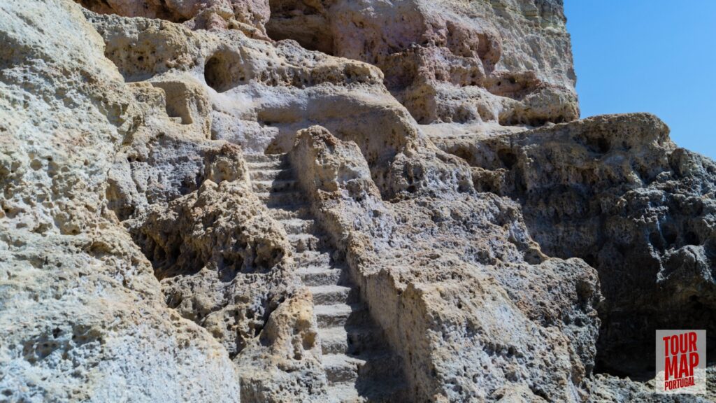 Scenic day trip to Algarve with Tour Map Portugal, visiting Benagil Cave, Carvoeiro, and Lagos.