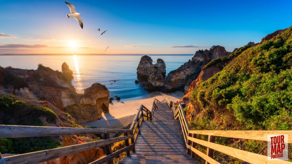 Scenic day trip to Algarve with Tour Map Portugal, visiting Benagil Cave, Carvoeiro, and Lagos.