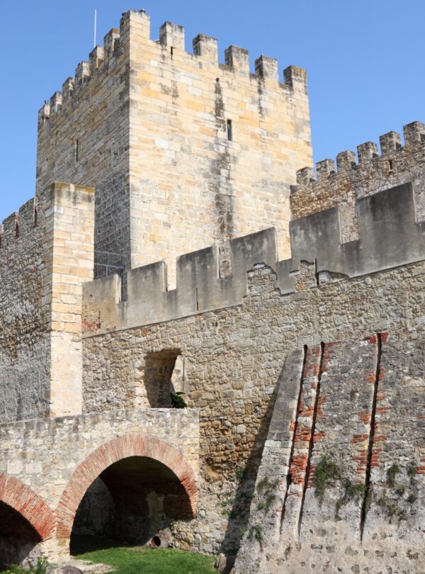 Historic hilltop castle, Castelo de São Jorge, overlooking Lisbon with Tour Map Portugal