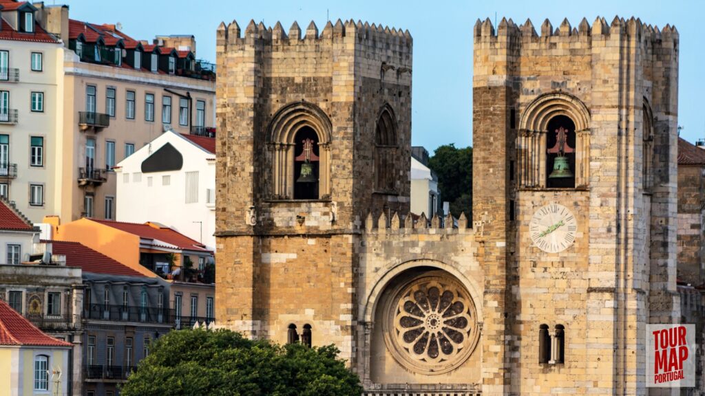 Ancient Lisbon Cathedral (Sé) in the heart of Lisbon, experienced with Tour Map Portugal