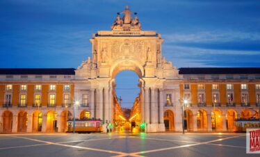 Lisbon City Tour with Tour Map Portugal: Explore famous landmarks, scenic viewpoints, and UNESCO World Heritage sites across Portugal’s vibrant capital