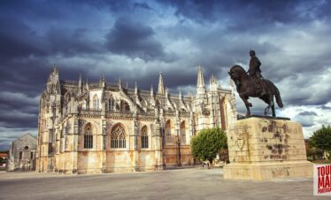 Gothic Monastery of Batalha, Portugal – a UNESCO World Heritage Site explored with Tour Map Portugal