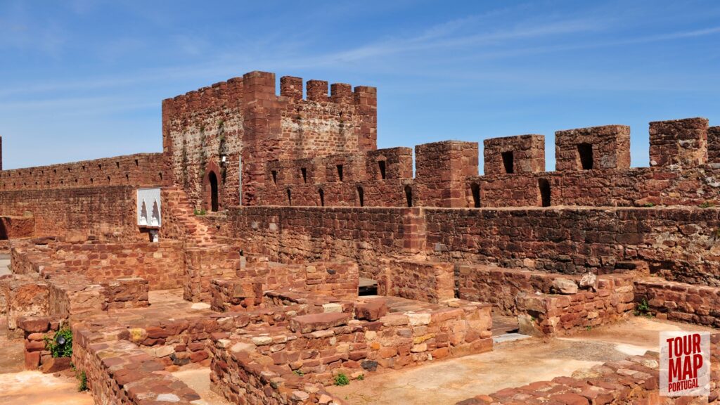 Historic walls and towers of the Moorish Castle in Sintra. Built in the 8th century, this ancient fortress stands as a testament to Sintra’s rich history. Its rugged walls and towers provide breathtaking views over Sintra and the surrounding forests, blending natural beauty with historical significance with Tour Map Portugal.